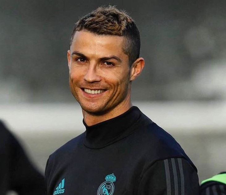 泡泡玛特神话破灭?!