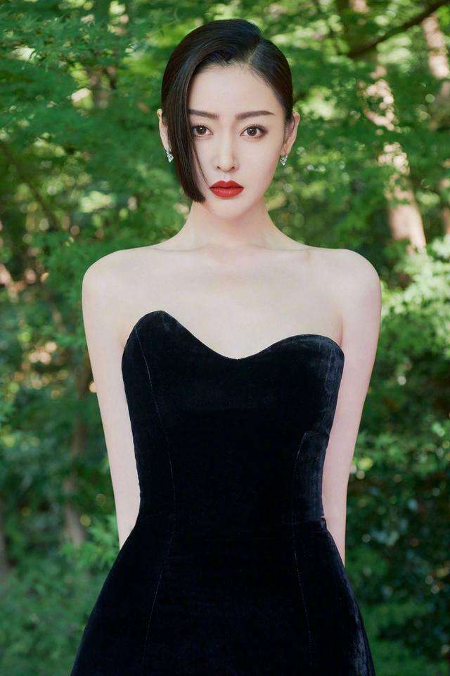 美国如此富有，为何民众却如此痛苦？