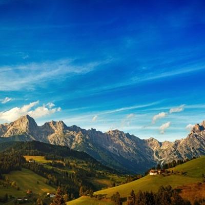 今天敢持刀闯中国使馆，明天呢？