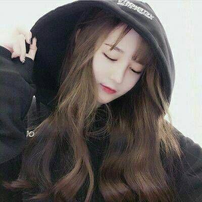 跳水群星现身知音号 郭晶晶盛装出席